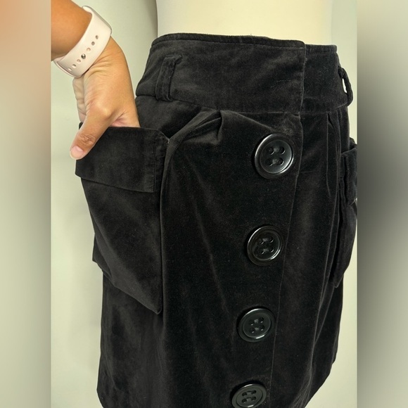 Anthropologie Elevenses Skirt Size 0
Women’s Fairy Story Black Velvet - Picture 3 of 11